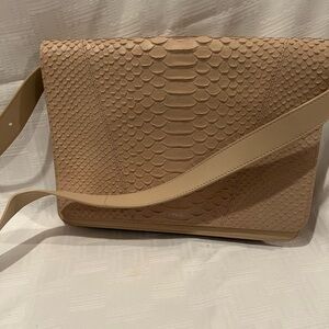 Vince Tan Textured Shoulder Bag